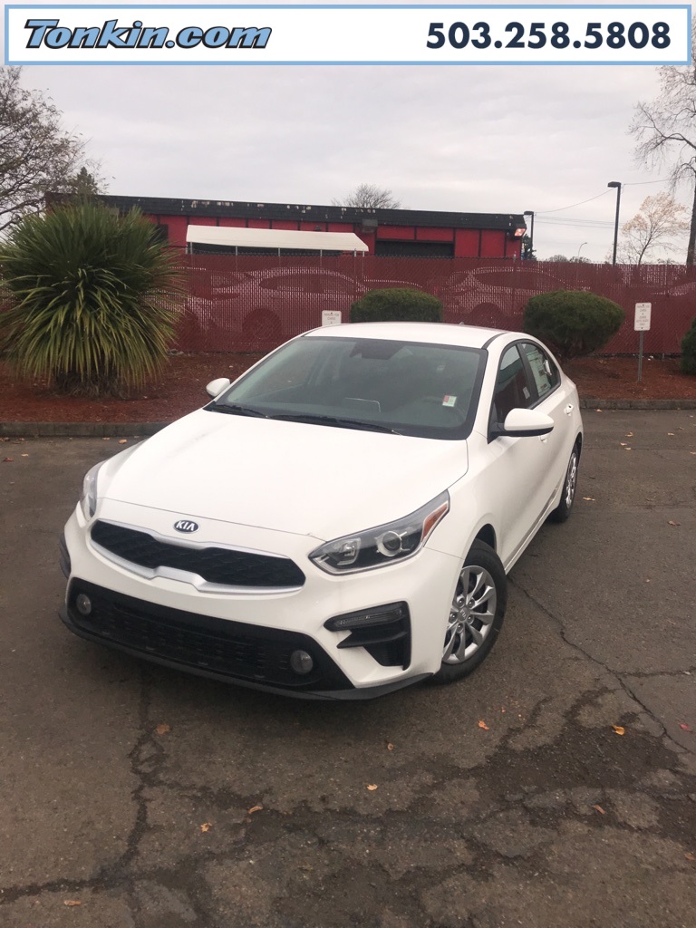 New 2019 Kia Forte FE 4D Sedan in Gladstone #K8019022 | Ron Tonkin Kia